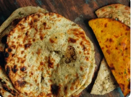 Amritsari Stuffed Kulcha