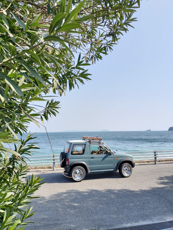 パジェロミニのパジェロミニのある生活・海岸線ドライブ・伯方島・しまなみ散歩に関するカスタム事例の投稿画像3枚目