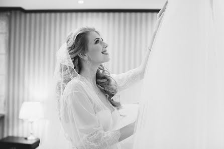 Wedding photographer Inga Kagarlyk (ingalisova). Photo of 12 June 2018