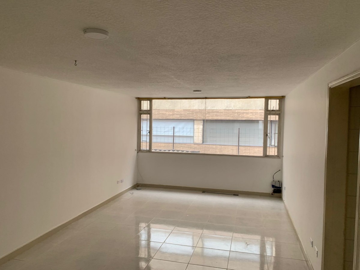 Apartamento En Venta - San Patricio, Bogota