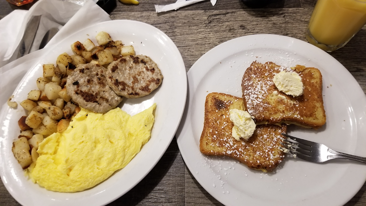 Gluten-Free Bread/Buns at Le Peep