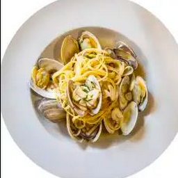 Linguine alla Vongole