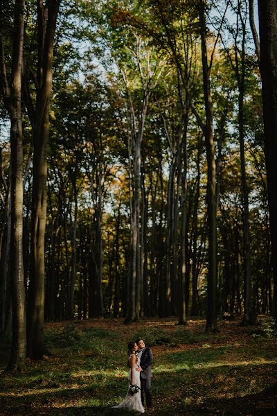 Svadobný fotograf Bartłomiej Dumański (dumansky). Fotografia publikovaná 31. októbra 2018