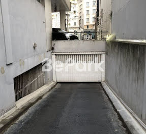 parking à Paris 20ème (75)