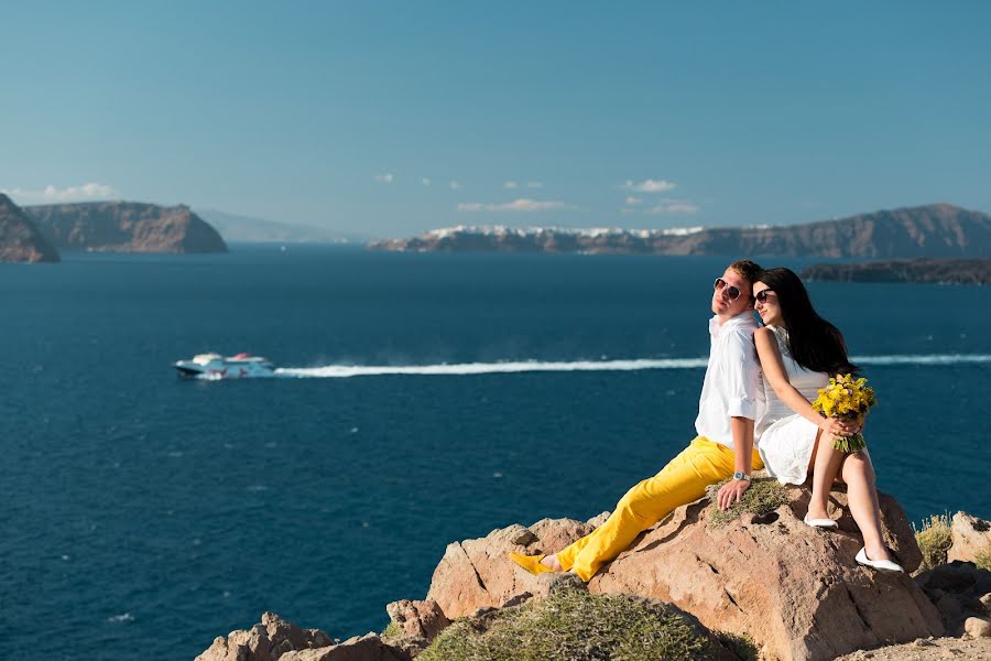 Fotografo di matrimoni Kirill Babenkov (babenkoff). Foto del 28 dicembre 2015