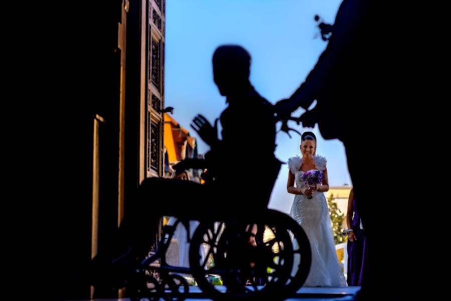 Fotógrafo de casamento Daniel Dumbrava (dumbrava). Foto de 28 de julho 2022