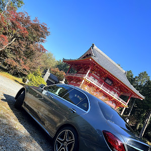 Cクラス セダン W205