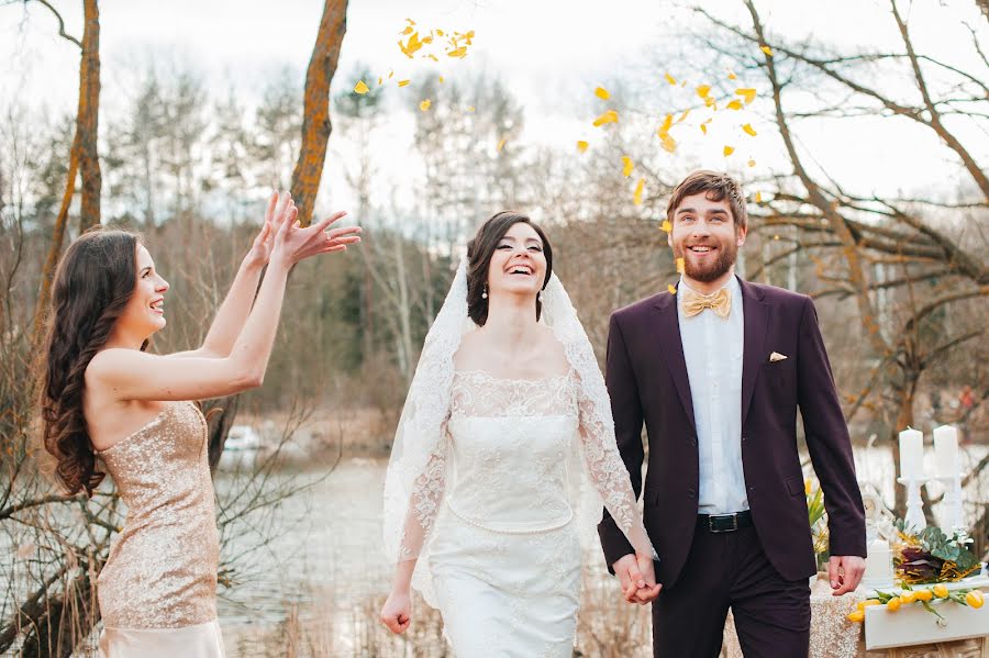 Fotógrafo de casamento Olga Vecherko (brjukva). Foto de 21 de abril 2015