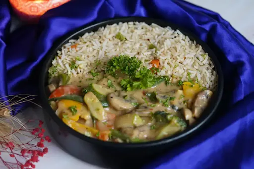 Vegetables Stroganoff With Rice