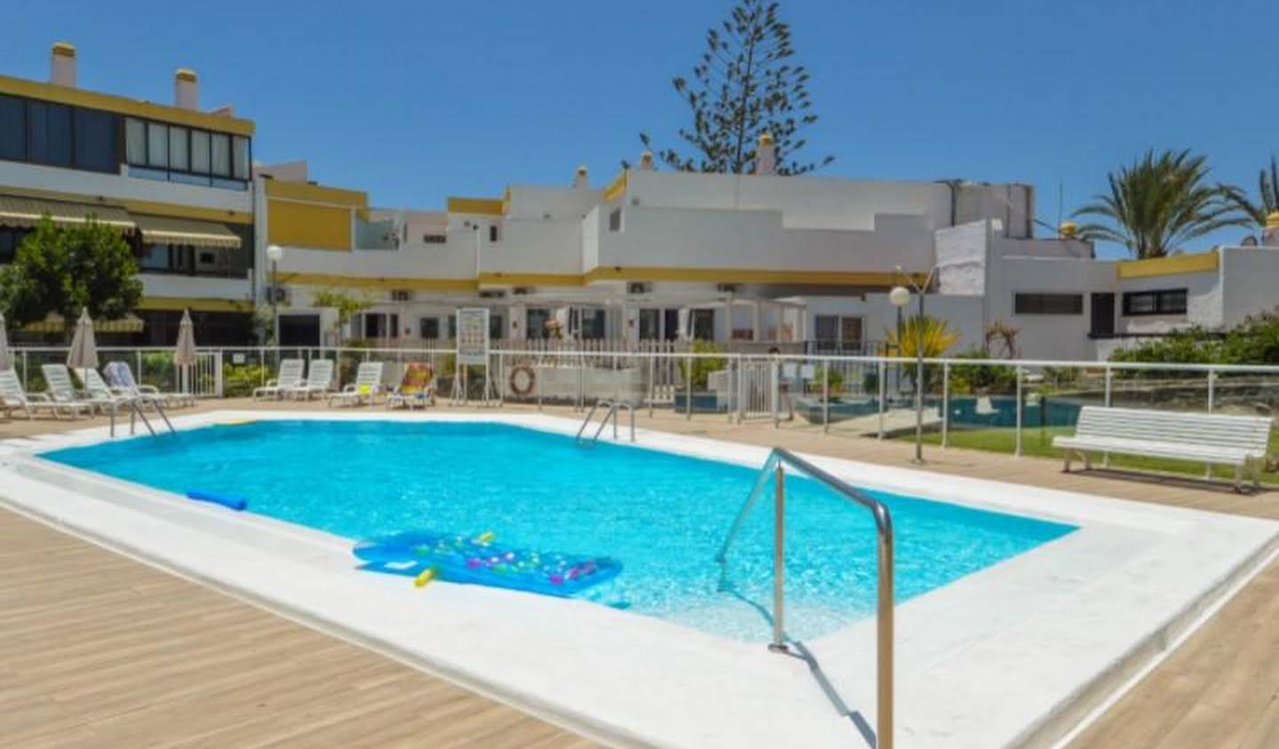 Apartment with terrace and pool San Bartolomé de Tirajana