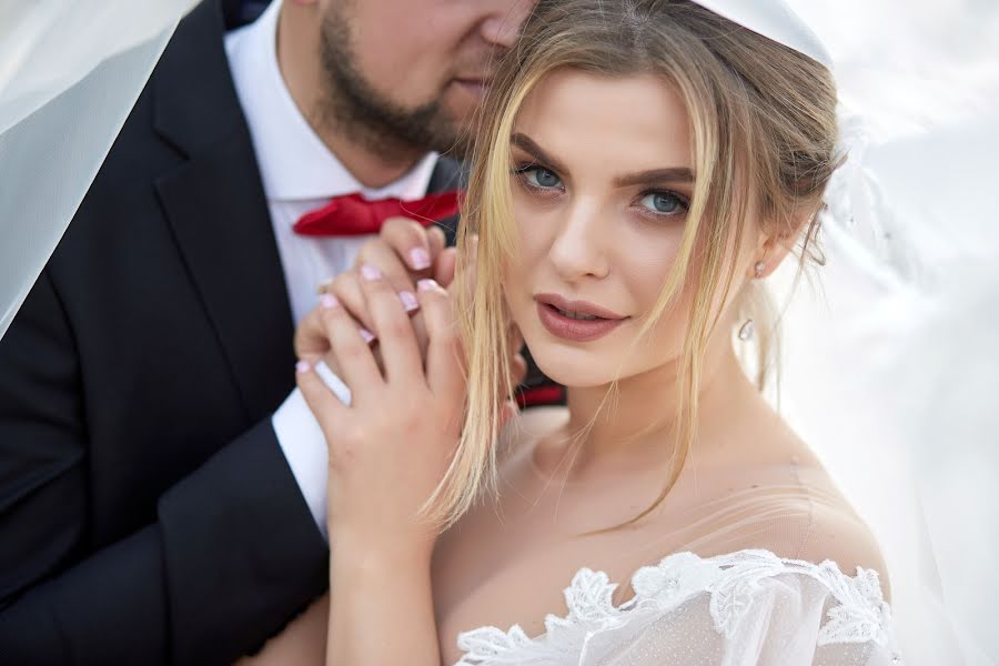 Wedding photographer Petr Molla (mollap). Photo of 1 December 2019