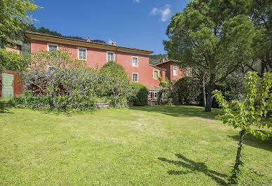 Farmhouse with garden and pool 2