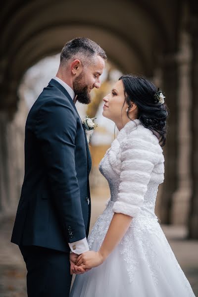 Bryllupsfotograf Petr Ovsík (petrovsik). Foto fra maj 2 2021