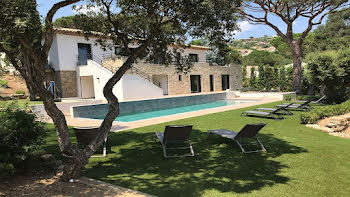 villa à Sainte-Maxime (83)