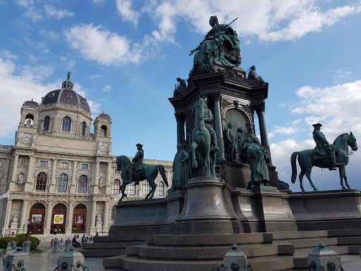 Maria Theresia Monument