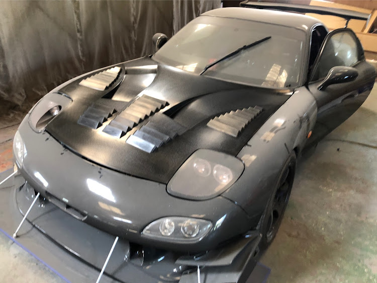 RX-7のRhymeee__さんが投稿したカスタム事例の投稿画像1枚目