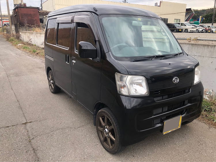 ハイゼットカーゴの仕事中にパシャリ・さむいいいいいいいいいいいいいい・いいね👍コメント、いつもありがとうございます😊に関するカスタム事例の投稿画像1枚目