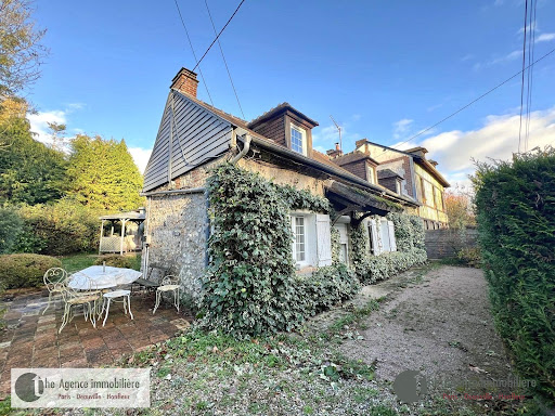Maison avec jardin et terrasse 2