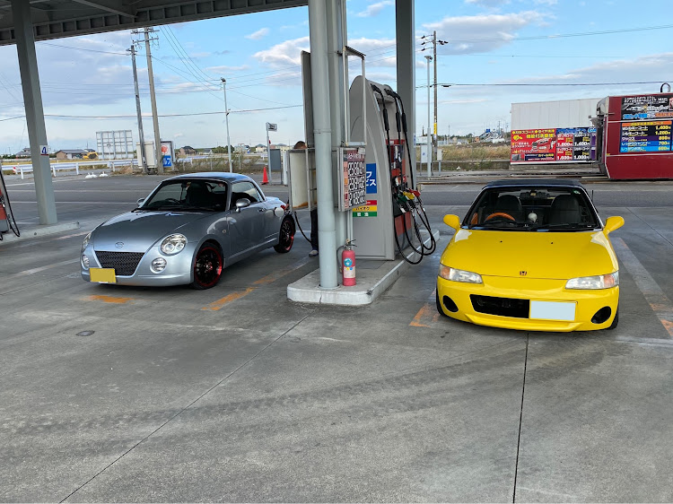 ビートの880コペン・袖すり合うも多少の縁に関するカスタム事例の投稿画像1枚目
