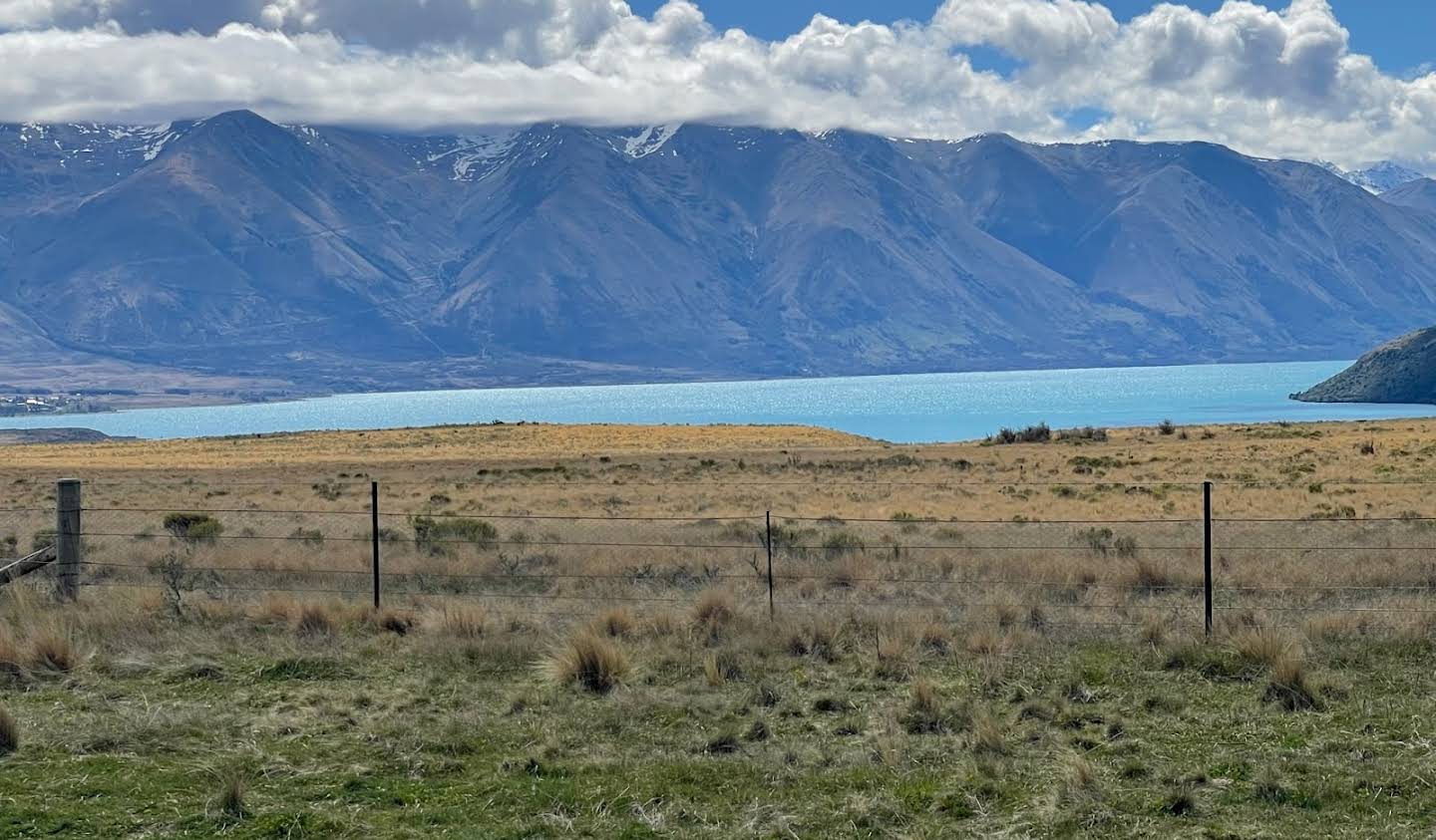 Terrain Lake Ōhau