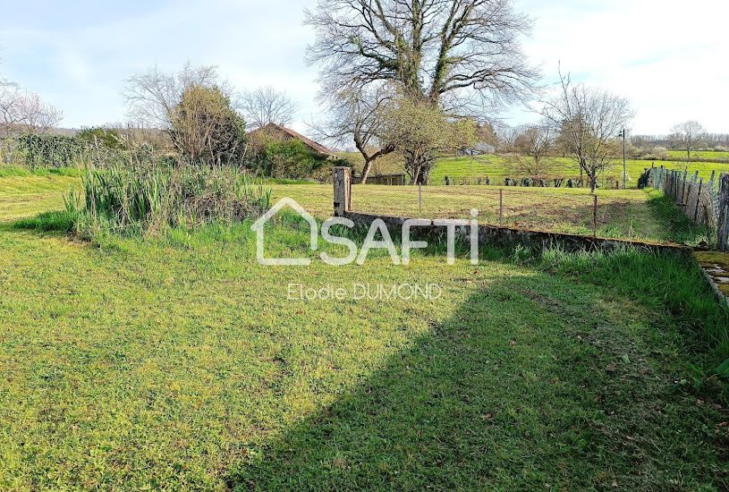  Vente Terrain à bâtir - 743m² à Saint-Amour (39160) 