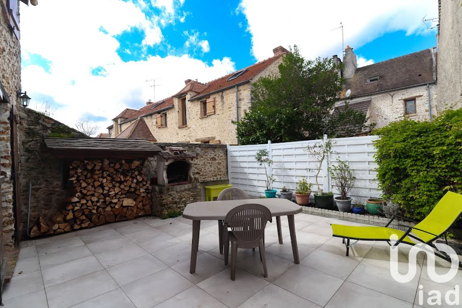 Vente maison 6 pièces 100 m² à Saint-Germain-lès-Arpajon (91180), 319 000 €