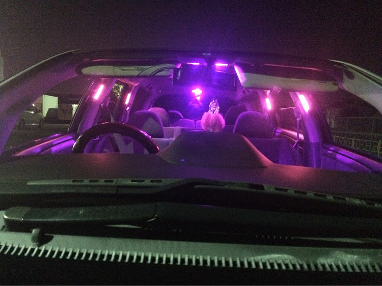 オデッセイのパリピさんが投稿したカスタム事例の投稿画像1枚目