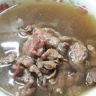 石精臼牛肉湯