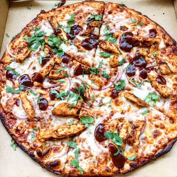 BBQ Chicken Pizza (certified gluten free)