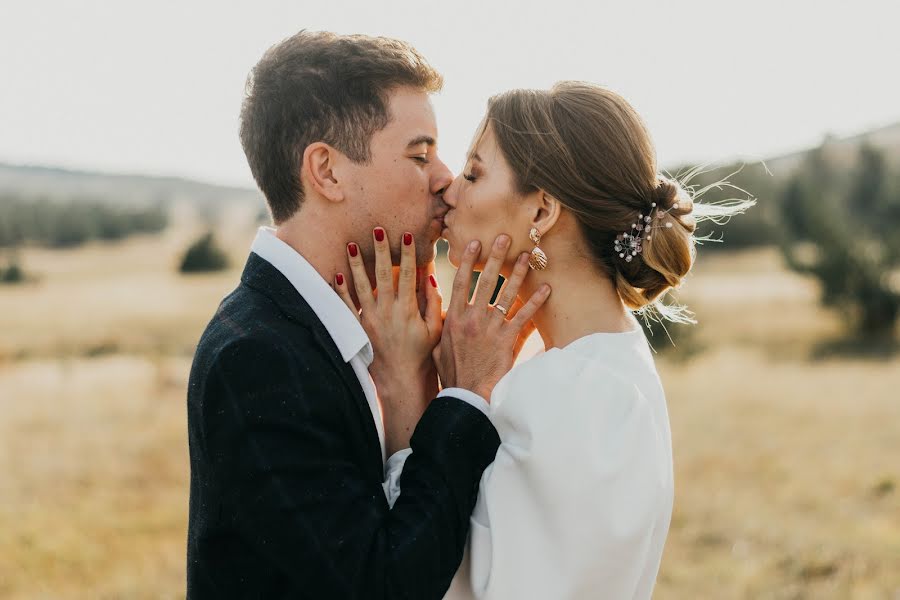 Wedding photographer Katya Vyshinskaya (vyshinskayak). Photo of 11 December 2019