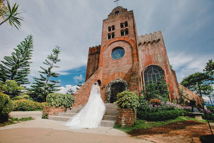 Svadobný fotograf Nikko Quiogue (nqmodernphoto). Fotografia publikovaná 9. apríla 2020