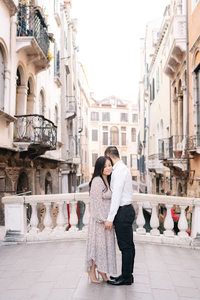 Fotografo di matrimoni Alina Indi (alinaindiphoto). Foto del 18 aprile 2022