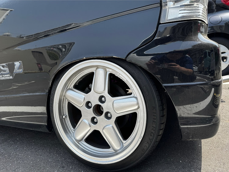 アルトワークスの車高調整・洗車に関するカスタム事例の投稿画像3枚目