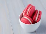 Red Velvet Macarons was pinched from <a href="http://www.imperialsugar.com/recipes/desserts/cookies-bars/Red-Velvet-Macarons" target="_blank">www.imperialsugar.com.</a>