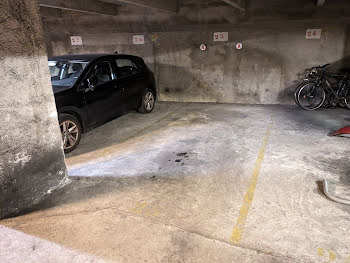 parking à Paris 11ème (75)