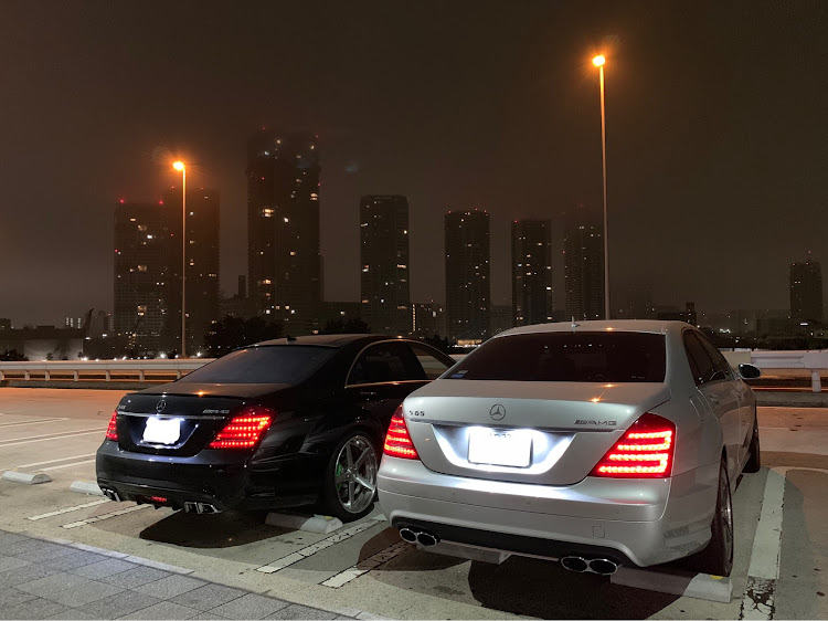 Sクラスのメルセデス・ベンツ・Mercedes-AMG・オフ会・ヌアに関するカスタム事例の投稿画像4枚目