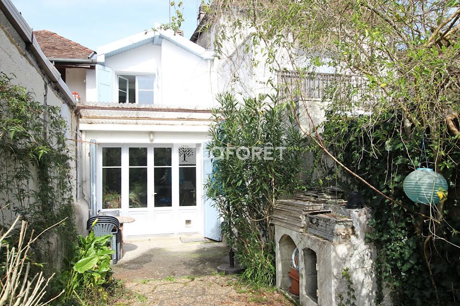 Vente maison 5 pièces 93 m² à Orthez (64300), 195 000 €