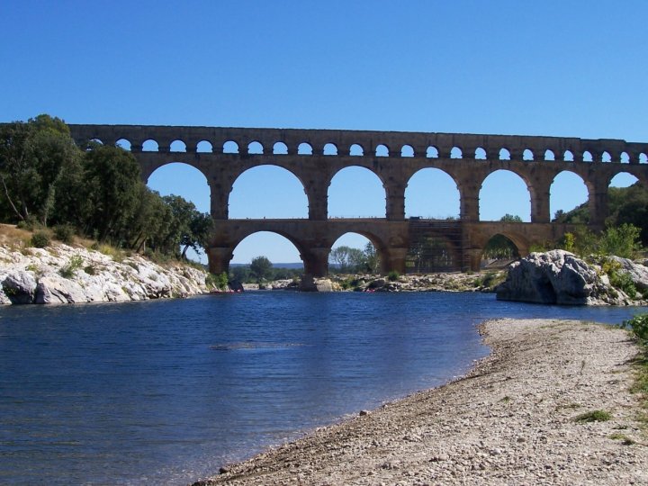 "Ponte" tra popoli di Gigia