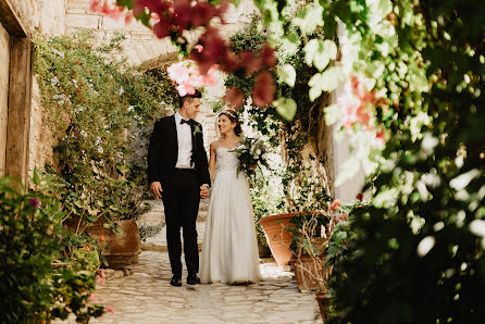 Fotógrafo de casamento Alya Balaeva (alyabalaeva). Foto de 24 de abril 2022