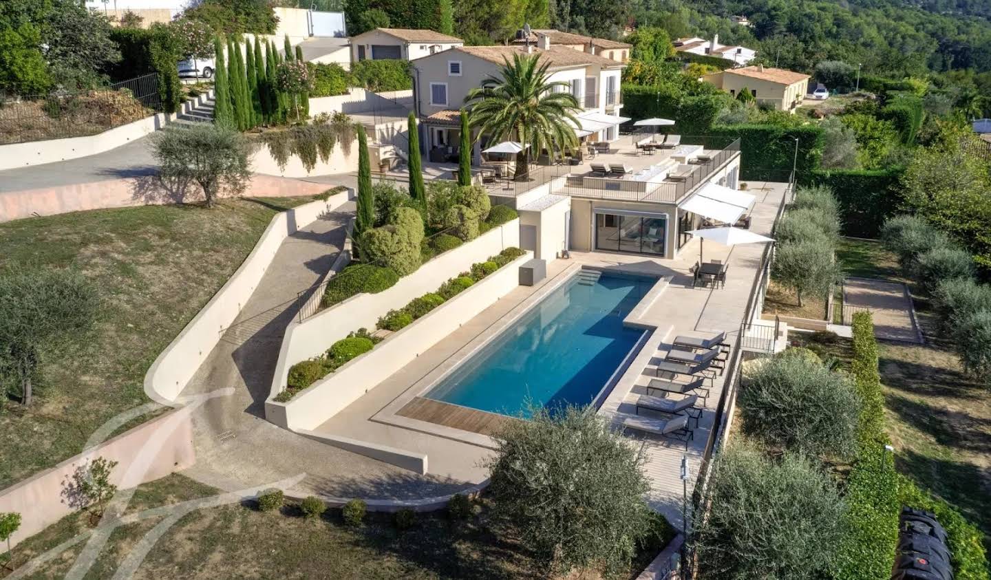 House with pool Mougins