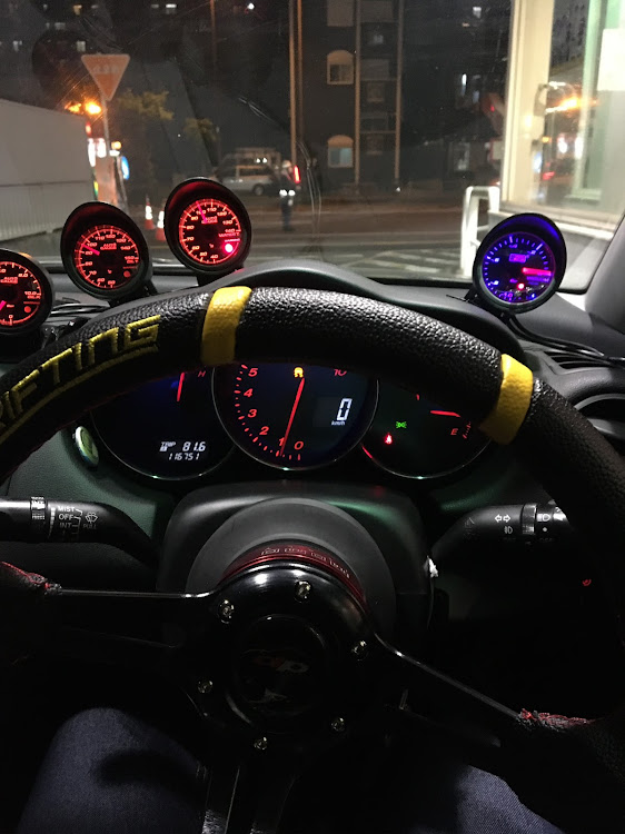 RX-8のみんなのステアリングが見たいに関するカスタム事例の投稿画像1枚目