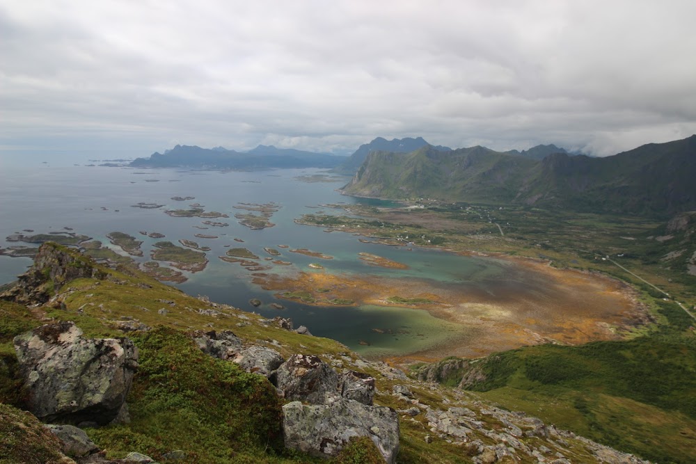 Достижение Hygge (острова Senja, Vesteralen и Lofoten в июле-августе 2019)