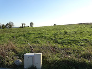 terrain à L'Isle-Jourdain (32)