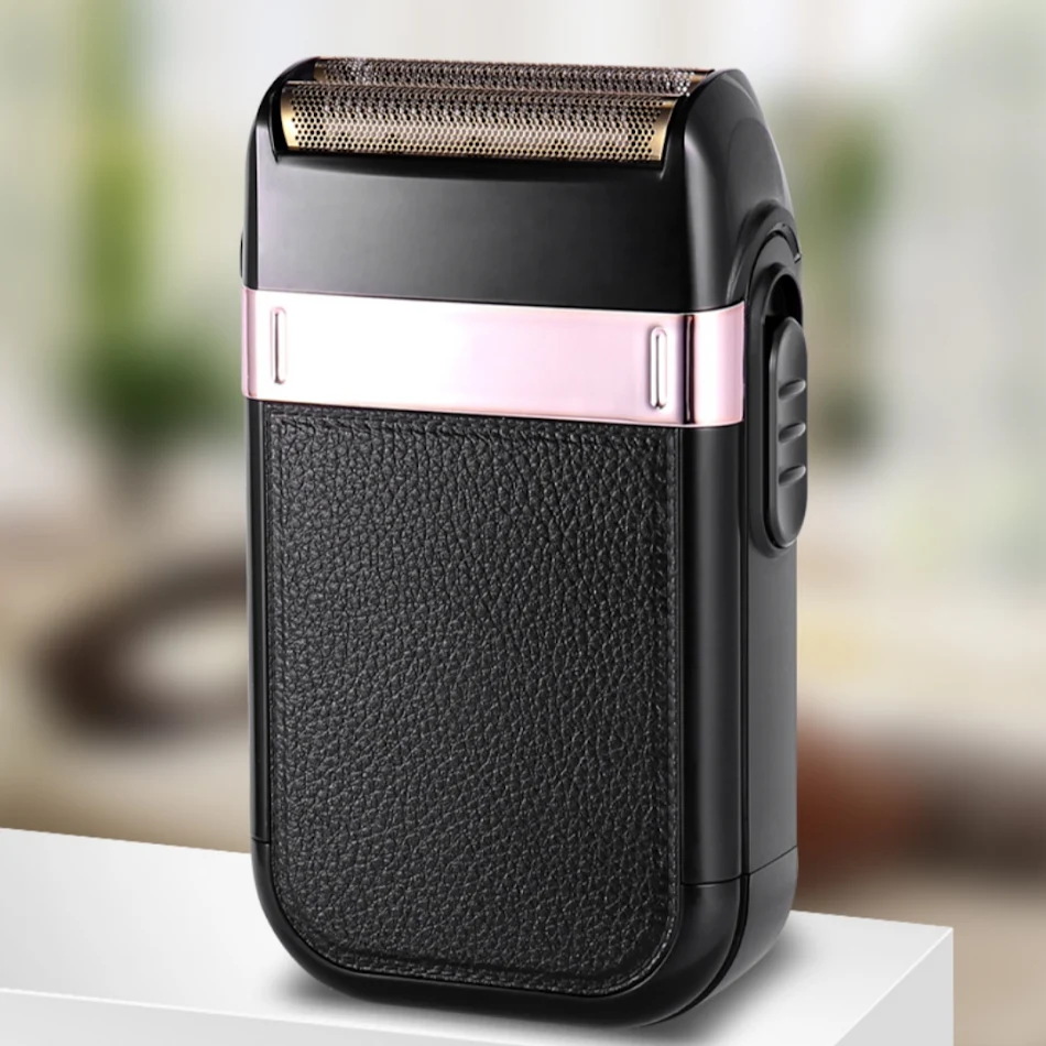 Retro oplaadbaar mini-scheerapparaat voor heren. Draagbaar, ideaal voor onderweg. Voor een snelle, gladde scheerbeurt, compact en gemakkelijk te gebruiken.