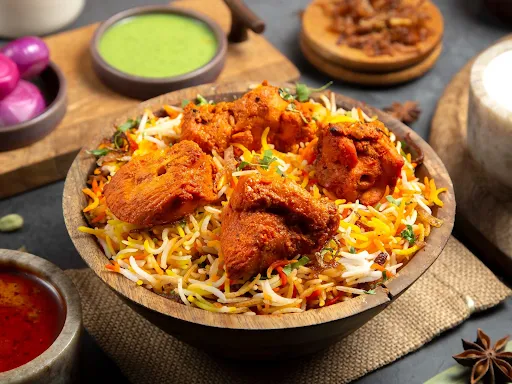 Chicken Dum Hyderabadi Biryani (Boneless)