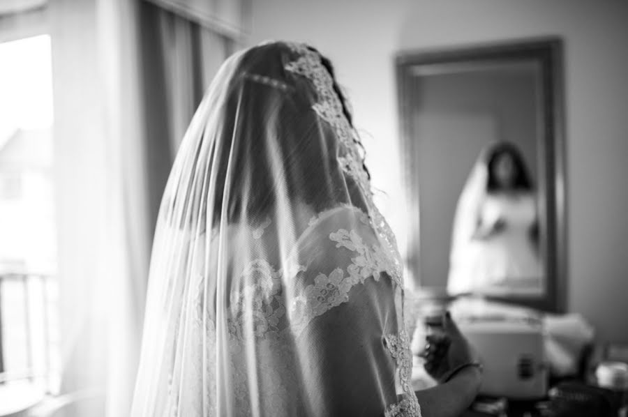 Fotografo di matrimoni Yolanda Reid (yolandareid). Foto del 21 marzo 2020