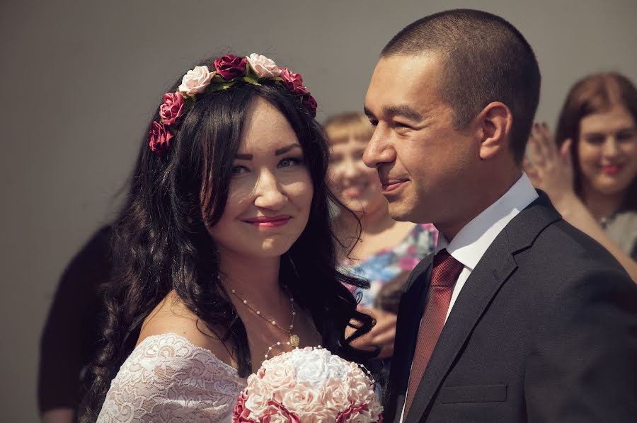 Fotógrafo de bodas Svetlana Oschepkova (oshphoto). Foto del 29 de septiembre 2015