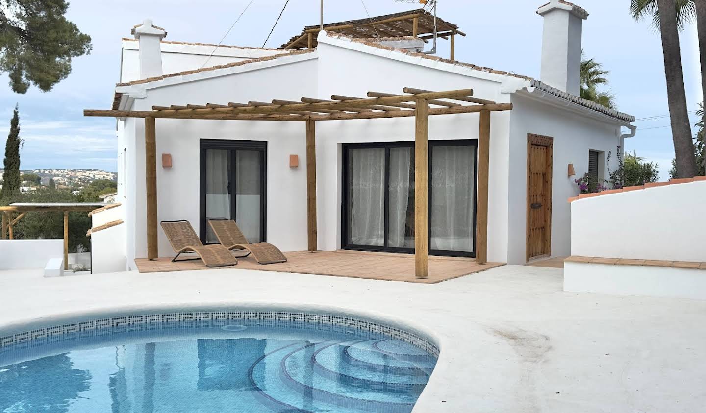 Property with pool Xàbia