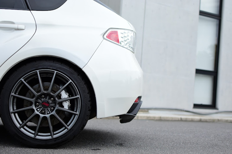 インプレッサ WRX STIの維持り・GRB・R205・洗車に関するカスタム事例の投稿画像3枚目