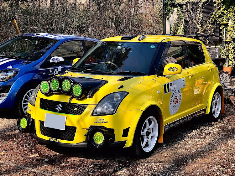 スイフトスポーツの京極堂さんが投稿したカスタム事例の投稿画像1枚目